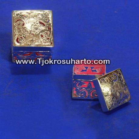 Box kotak  Grajen 3,5x3,5 cm TNI
