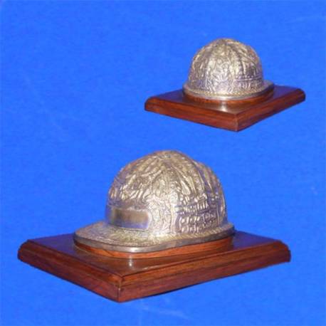 Helm Proyek Kecil Lapis Perak TPN