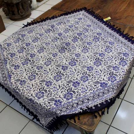 Taplak Meja Makan persegi  Cap 1,5 x 1,5 MHD (7)