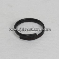 Gelang Lebar Putih (29) IHD