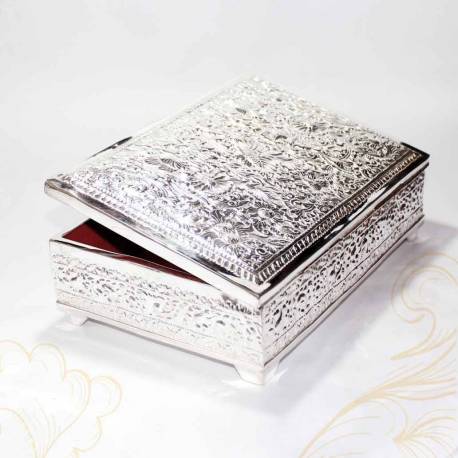 EBG 083 Box persegi 19X28Cm DRM