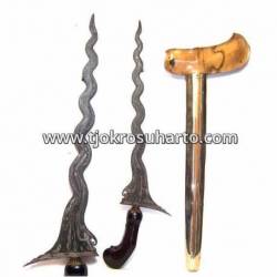 CKK 425 Keris sengkelat Luk 13 kulit semongko  mataram sepuh (C3)