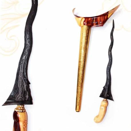 Keris Kebo teki carubuk  tetesing warih pajajaran  (C1)