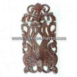 Tempat Keris Dinding lung merak kembar 32x65 cm WYM