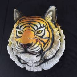 EMF 443 Patung Kepala macan Lampu GND