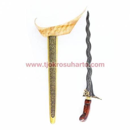 TTC 108 Keris Nogokikik tlasah emas luk 13 tangguh mataram
