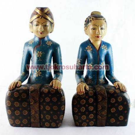 LCP 030 Loro Blonyo Basahan 40 Cm cat lawasan Blangkon