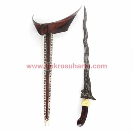 Keris Ladrang Yogya Sonokeling selut putut Blewah perak bakar Batu tretes