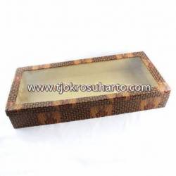 Kotak keris kertas batik plastik WHY