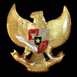 DAT 327 Bros Emas Garuda Risin 4 cm TNI