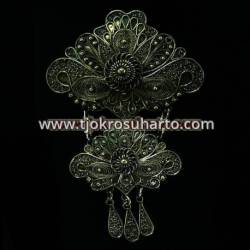 Bros Putih bakar susun 2 batu  (3b) GGG, 9cm x 13cm