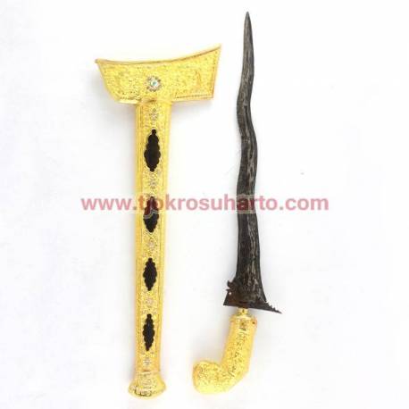 Keris Sumatera selut blewah lubang 4 Emas pamor nogo siluman