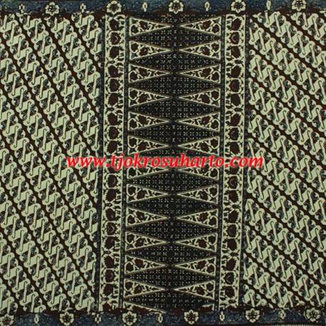 BHG 146 Sarung tumpal sogan Yogya HH Parang Keong ANS