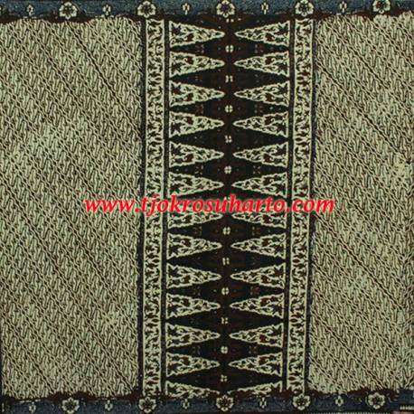 BHG 008 Sarung tumpal sogan Yogya B parang Cantel Kecil ANS