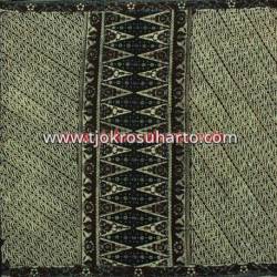 BHG 089 Sarung tumpal sogan Yogya E Parang Keris ANS