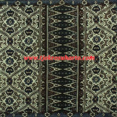 BHG 125 Sarung tumpal sogan Yogya M boketan ANS