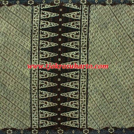 BHG 130 Sarung tumpal sogan Yogya R Parang Cantel kecil ANS