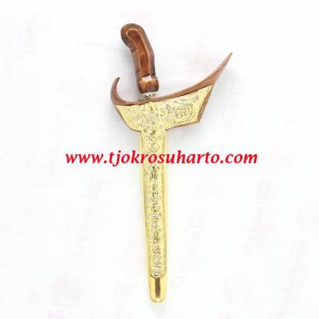 Keris Ladrang Yogya Gembol Jati tanggung Nogo siluman tempel slorok emas batu