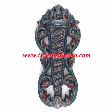 Tempat Keris Dinding lung daun 15x20 cm cth 040 SPD