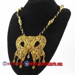 EPK 116 Kalung Mutiara hitam liontin pita emas 46 cm YNN (6)
