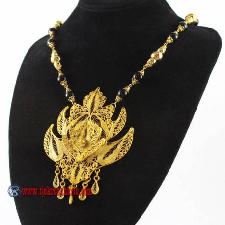 Kalung Mutiara hitam liontin duan emas 46 cm YNN (12)
