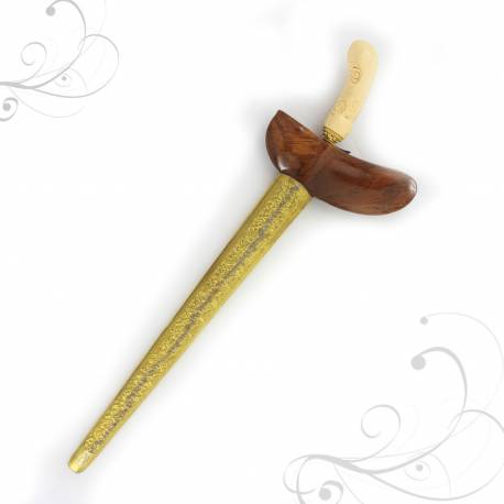 Keris Gayaman Yogya Gembol Jati ukir Fiber tatah kuningan