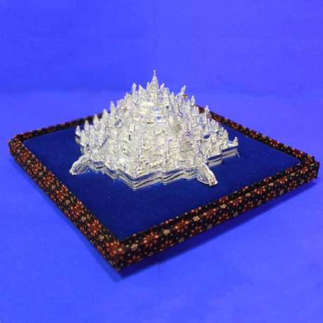 Miniatur Candi Borobudur trap tanggung 12,5x12,5x7,5 cm