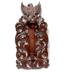Tempat Keris Dinding Singel Garuda Pancasila 27x55 cm WYM