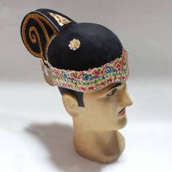 Irah-irahan Puntodewa SGM