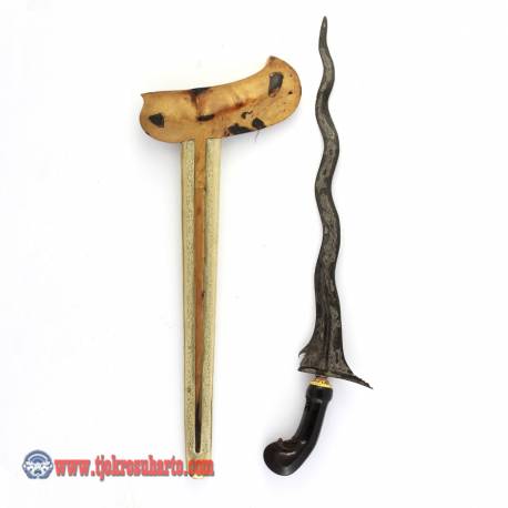 Keris Panimbal luk 9 beras wutah Mataram Senopaten (B2)