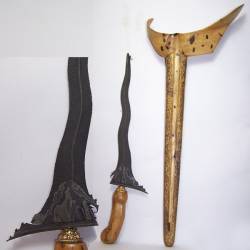 Keris Pendowo Lare Luk 5 Pancuran emas Madura (B1NS)
