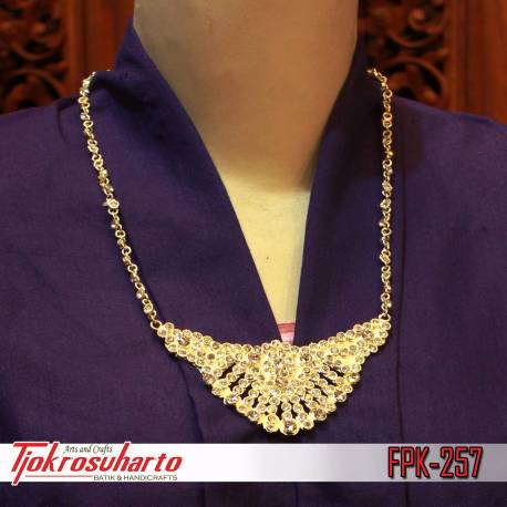 Kalung tretes batu perak (E) FMM 583