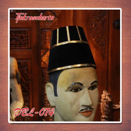 Kuluk Hitam HRA