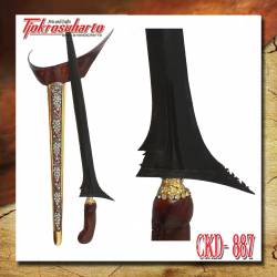 Keris Ladrang Yogya Trembalu Pasopati Kelengan slorok kerawang anggur emas perak batu cpw 041
