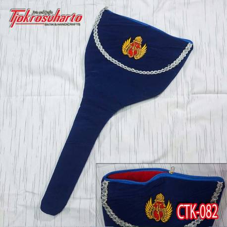 Sarung keris bludru logo HB rit