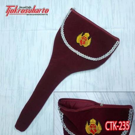 Sarung keris bludru logo HB rit